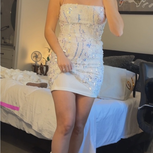 White Sequin Hello Molly Dress - Absorbing Beauty / Saints and Secrets Size M - Picture 4 of 12